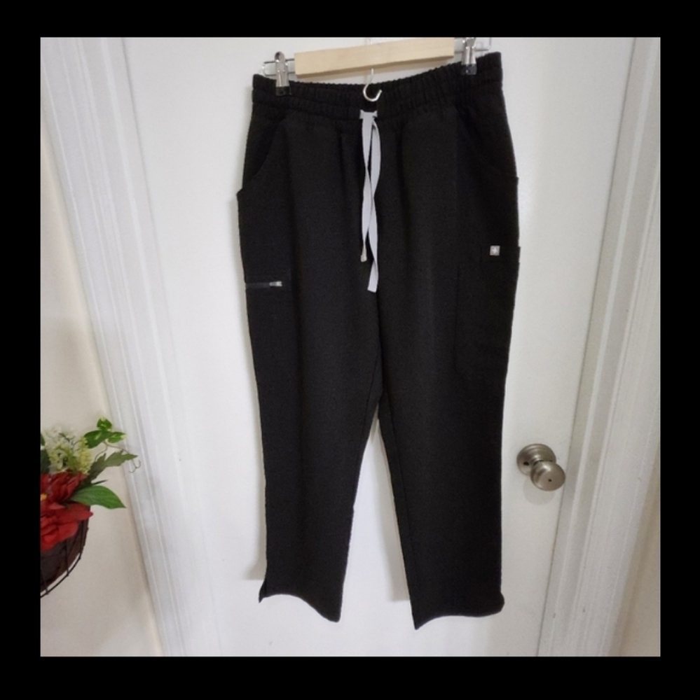 Figs  technical collection scrub pant, Pants only large euc